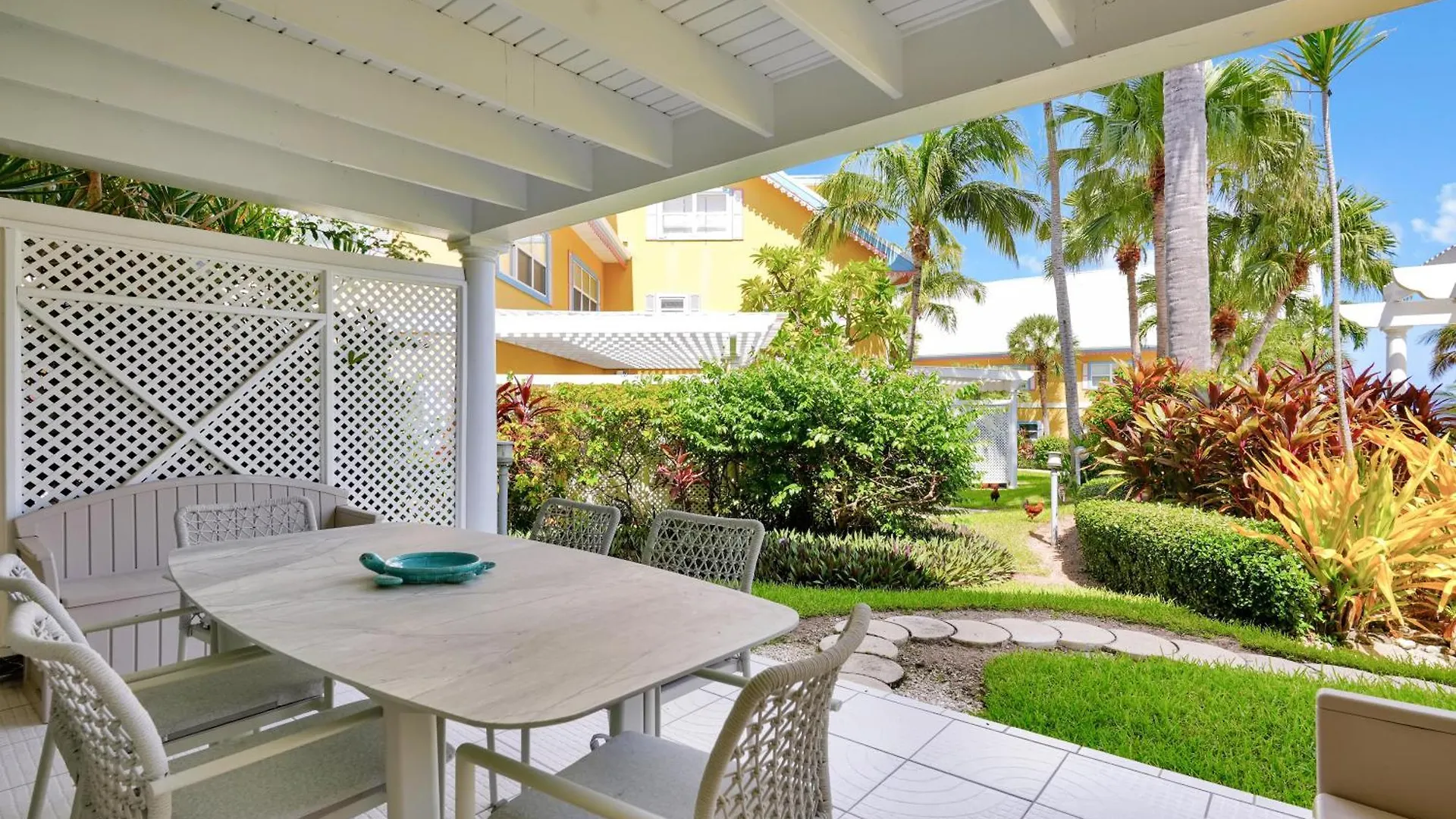 Vakantiehuis Coconut Bay Villas #113 George Town